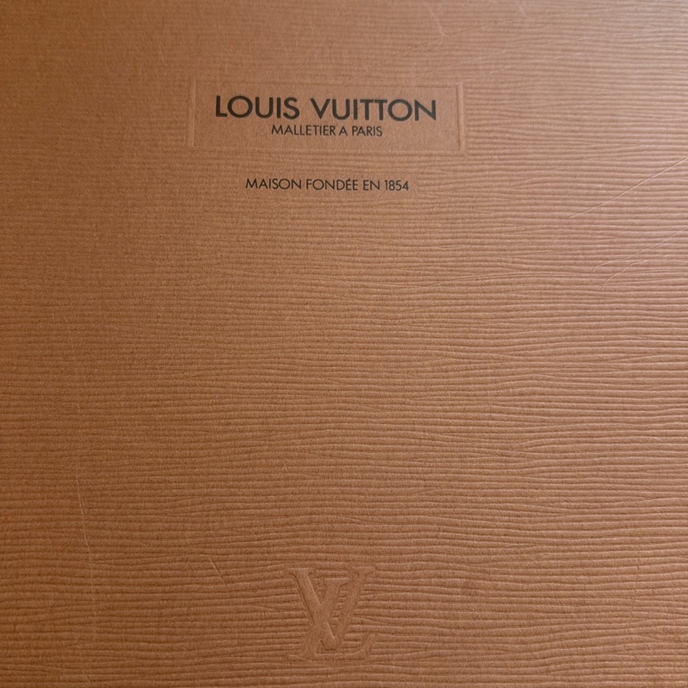 Louis Vuitton Brown Box - Picture 4 of 11